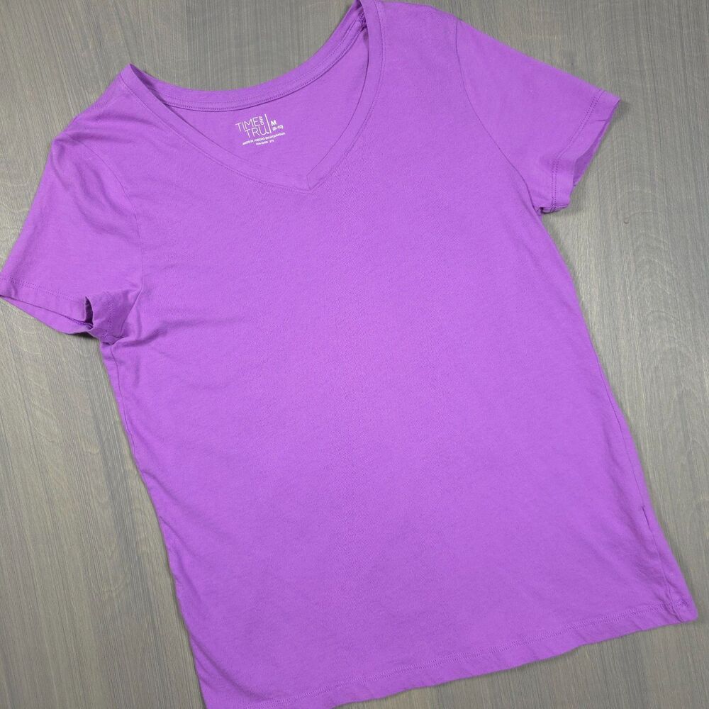 Time and Tru Women's Purple V-Neck Short Sleeve T-Shirt Size Medium Casual Tee